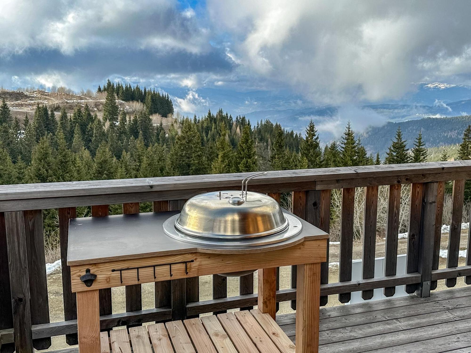 1A Chalet Koralpenzauber - Wandern, Grillen, Sauna Und Traumblick Wolfsberg Exterior photo